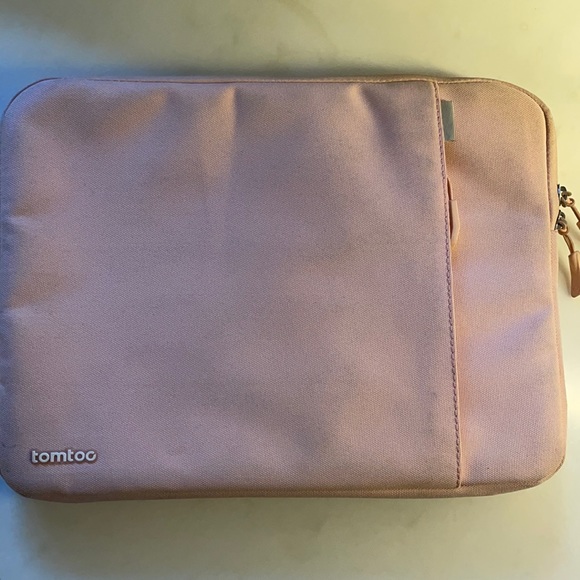 NWOT Tomtoc computer bag - Picture 1 of 7